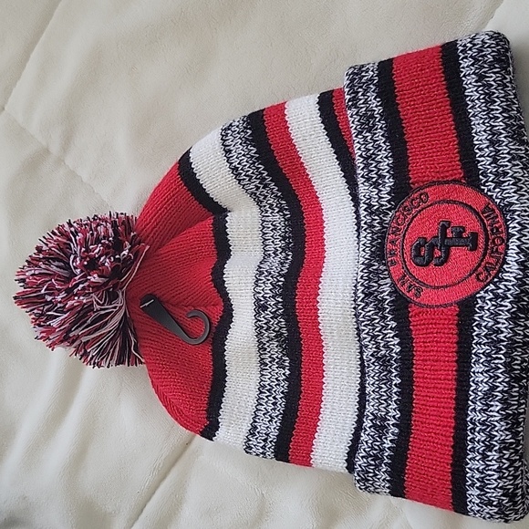 Hat - Picture 2 of 2